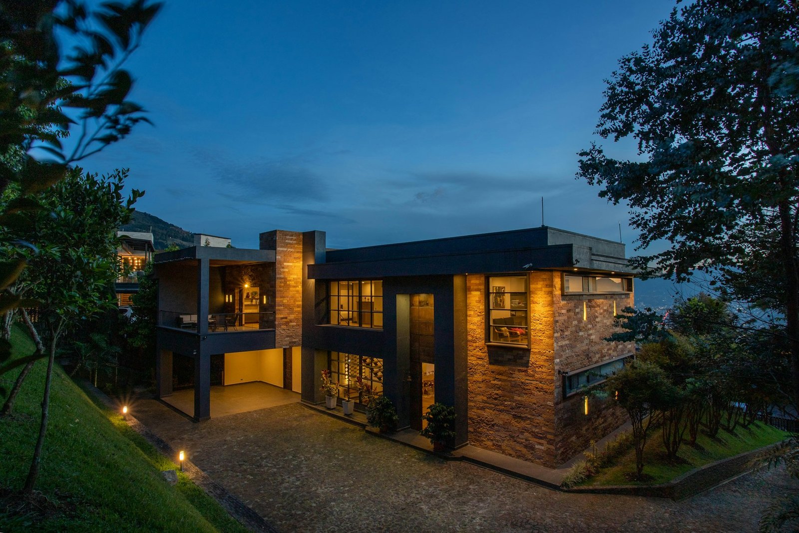Renovation or Rebuild? Questions to Ask Before You Decide